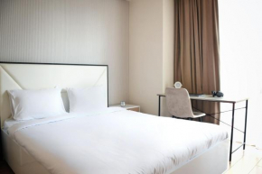 Stylish Condos Steps to Republic Square by Revamp